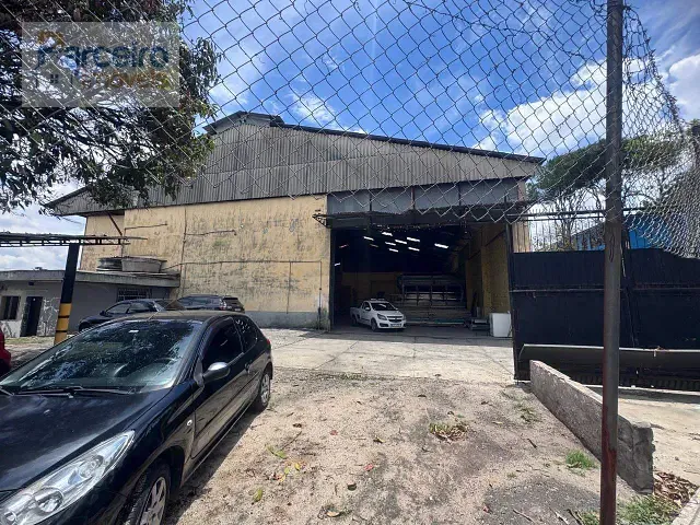 Galpão / Barracão com 2380m², à venda, no bairro Vila Mesquita em São Paulo