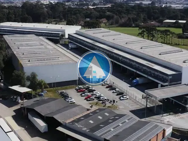 Galpão / Barracão com 1242m², para alugar, no bairro Ouro Fino em São José dos Pinhais
