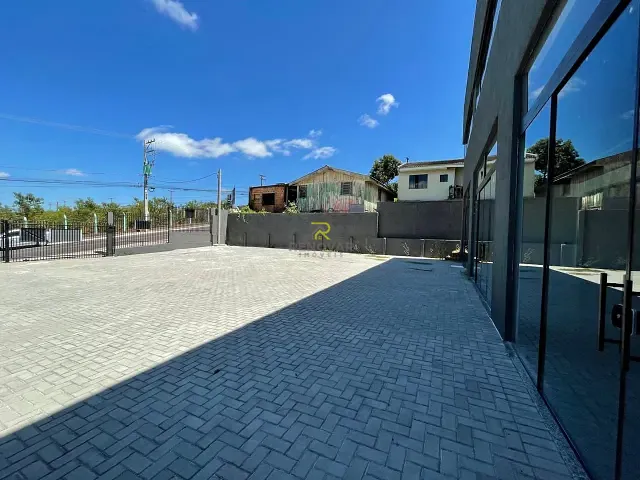 Galpão / Barracão com 400m², para alugar, no bairro Vila Bela em Guarapuava
