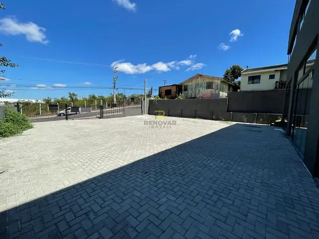 Galpão / Barracão com 400m², para alugar, no bairro Vila Bela em Guarapuava