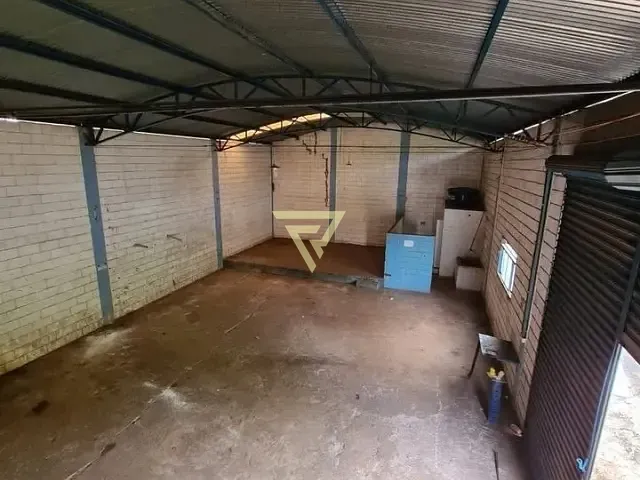 Galpão / Barracão com 450m², para alugar, no bairro Campos Elíseos em Ribeirão Preto