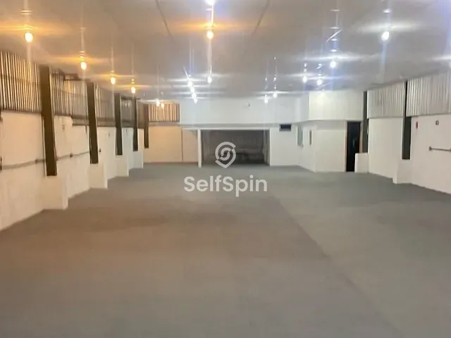 Galpão / Barracão para alugar, no bairro Engenhoca em Niterói