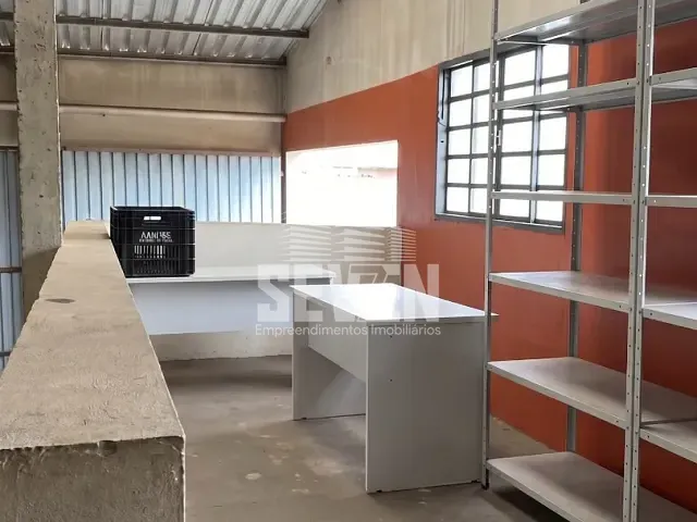 Galpão / Barracão com 484m², à venda, no bairro Jardim Nova Esperança em Bauru