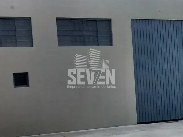Galpão / Barracão com 484m², à venda, no bairro Jardim Nova Esperança em Bauru