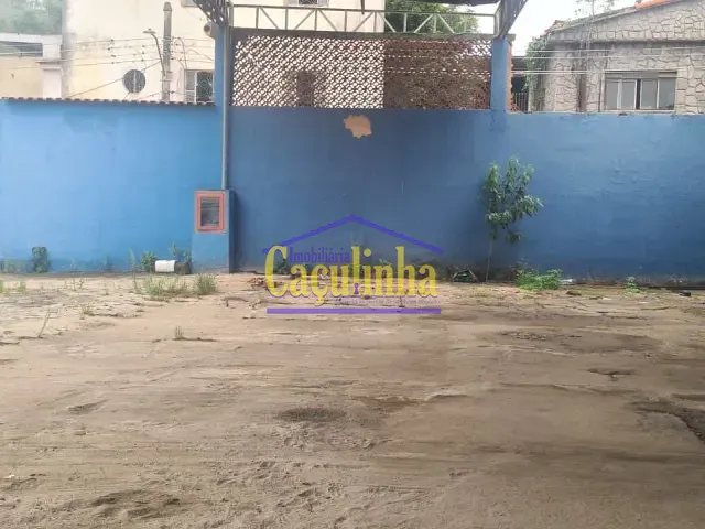 Galpão / Barracão com 2000m², para alugar, no bairro Centro em Barra do Piraí