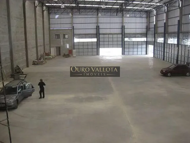 Galpão / Barracão com 4000m², para alugar, no bairro Jardim Fátima em Guarulhos