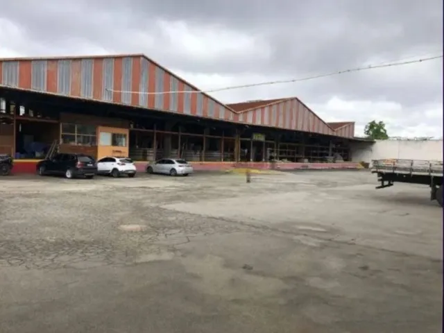 Galpão / Barracão com 9200m², à venda ou para alugar, no bairro Jardim Ana Maria em Santo André