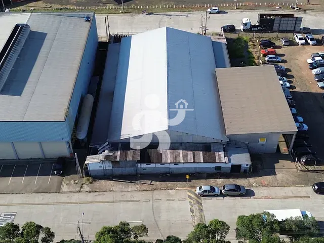 Galpão / Barracão com 1500m², para alugar, no bairro Unileste em Piracicaba