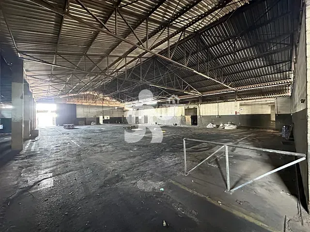 Galpão / Barracão com 1500m², para alugar, no bairro Unileste em Piracicaba