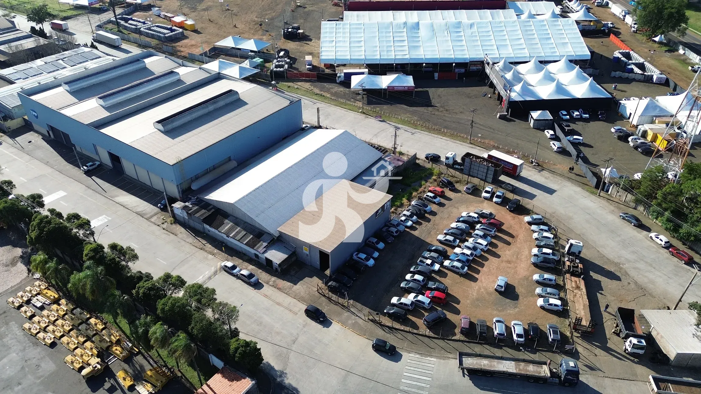 Depósito-Galpão, 1245 m² - Foto 1