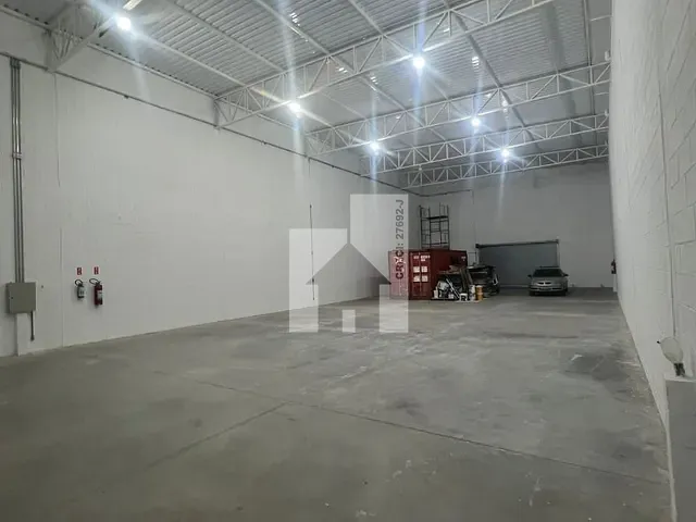 Galpão / Barracão com 500m², à venda, no bairro Parque Residencial Jundiaí em Jundiaí