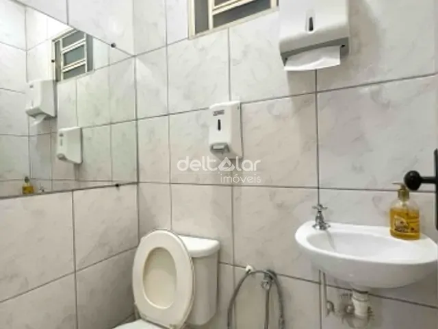 Galpão / Barracão com 640m², à venda, no bairro Castelo em Belo Horizonte