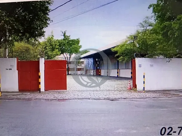 Galpão / Barracão para alugar, no bairro Parque Novo Mundo em São Paulo