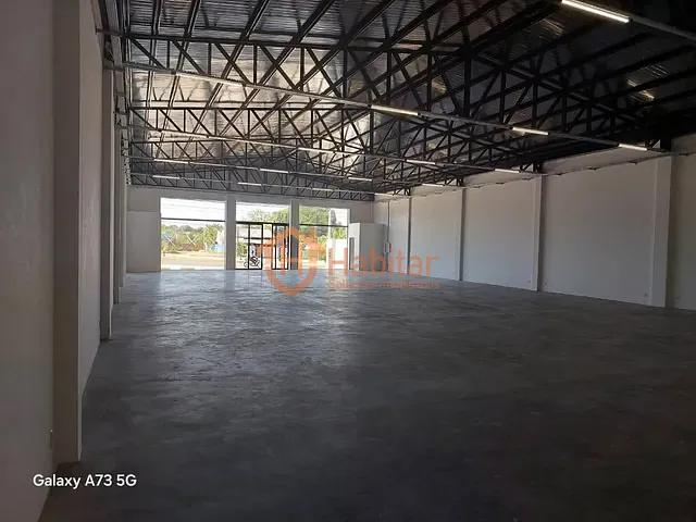 Galpão / Barracão com 582m², para alugar, no bairro Jardim Amazonia em Sorriso