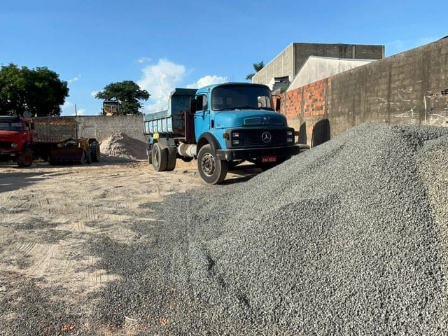 Galpão / Barracão com 1250m², à venda, no bairro Cidade Satélite Íris em Campinas