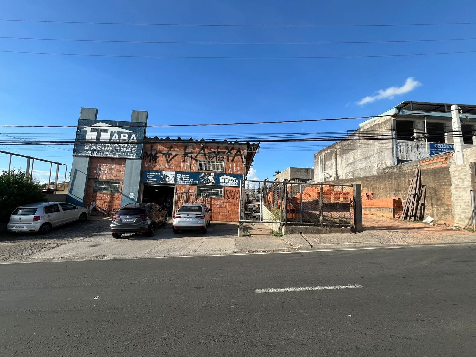 Depósito-Galpão-Armazém à venda, 1250m² - Foto 1