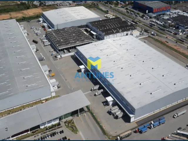 Galpão / Barracão com 2287m², para alugar, no bairro Prazeres em Jaboatão dos Guararapes