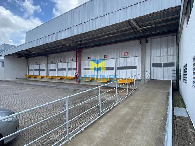 Galpão / Barracão com 2287m², para alugar, no bairro Prazeres em Jaboatão dos Guararapes