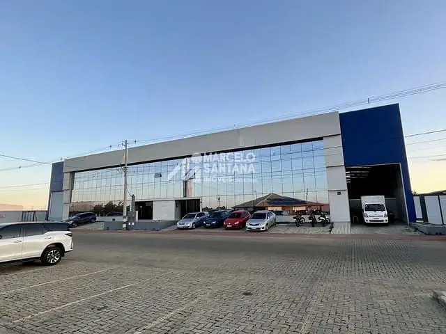 Galpão / Barracão com 2450m², para alugar, no bairro Airton Senna em Vitória da Conquista