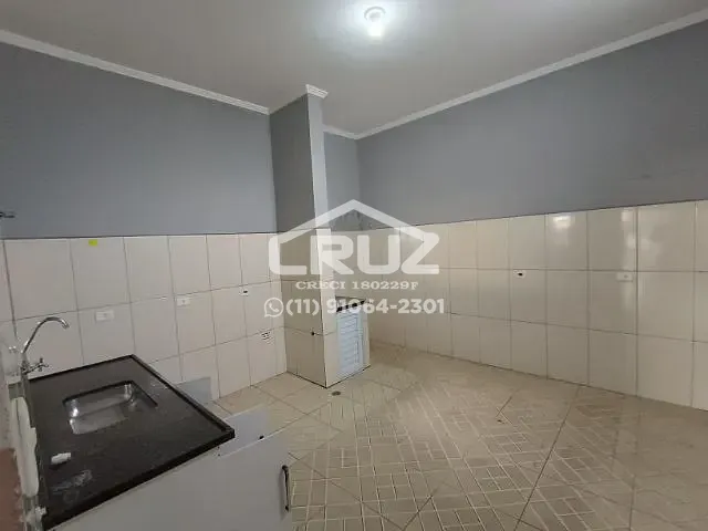 Galpão / Barracão com 260m², para alugar, no bairro Laranjeiras em Caieiras