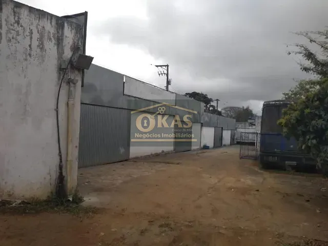 Galpão / Barracão com 2205m², à venda, no bairro Chácaras Ceres em Suzano