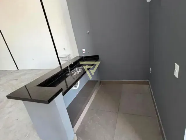 Galpão / Barracão com 340m², para alugar, no bairro Vila Carvalho em Ribeirão Preto