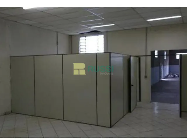 Galpão / Barracão com 1000m², à venda, no bairro Chácaras Reunidas em São José dos Campos