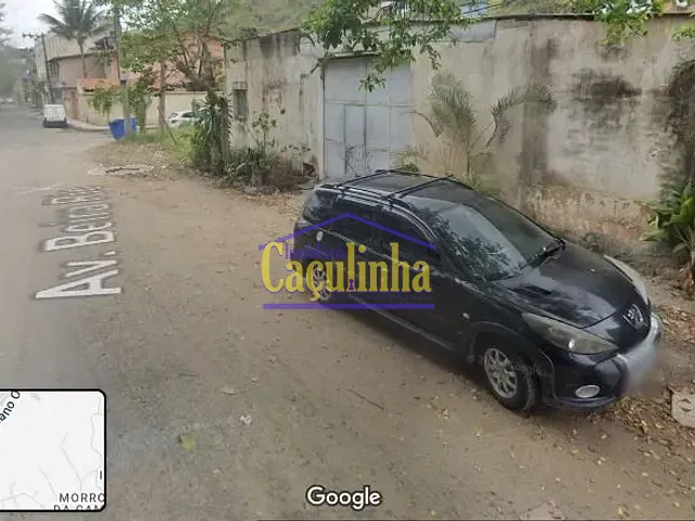 Galpão / Barracão com 660m², à venda, no bairro Centro em Barra do Piraí