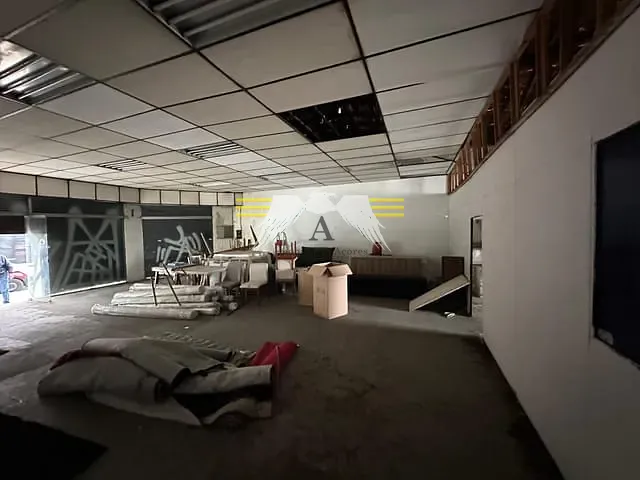 Galpão / Barracão com 252m², para alugar, no bairro Belém em São Paulo