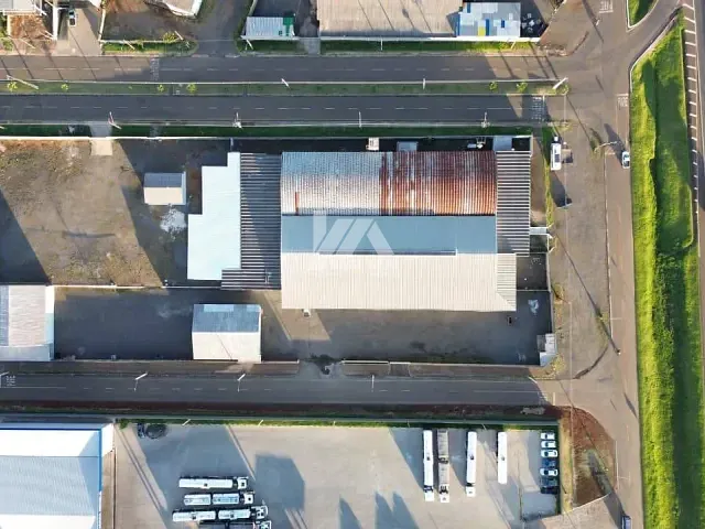 Galpão / Barracão com 9060m², para alugar, no bairro Primavera em Guarapuava
