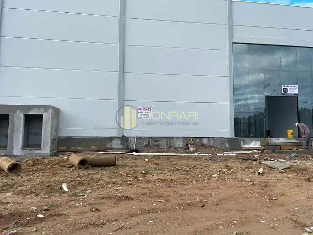 Galpão / Barracão com 550m², para alugar, no bairro Santa Luzia em Porto Belo