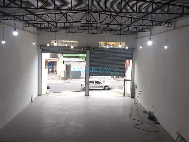 Galpão / Barracão para alugar, no bairro Jardim São José (Zona Norte) em São Paulo