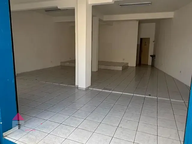 Galpão / Barracão com 150m², para alugar, no bairro Parque Fernanda em São Paulo