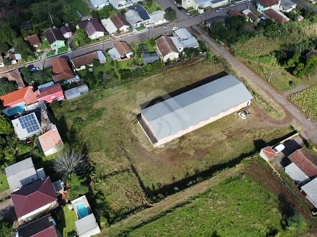 Galpão / Barracão com 657m², à venda, no bairro Canabarro em Teutônia