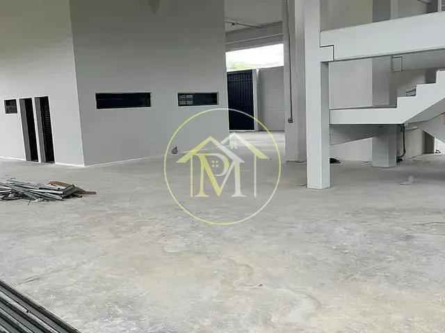 Galpão / Barracão com 912m², para alugar, no bairro Alphaville Nova Esplanada em Votorantim