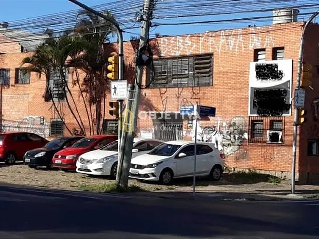 Galpão / Barracão à venda, no bairro Navegantes em Porto Alegre