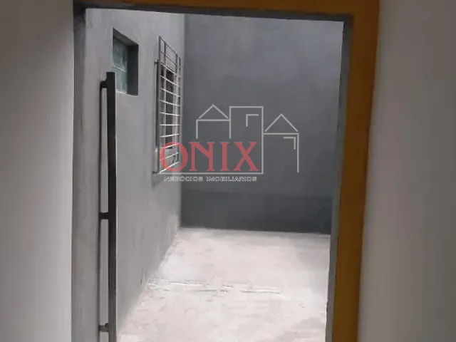 Galpão / Barracão com 225m², para alugar, no bairro Jundiapeba em Mogi das Cruzes