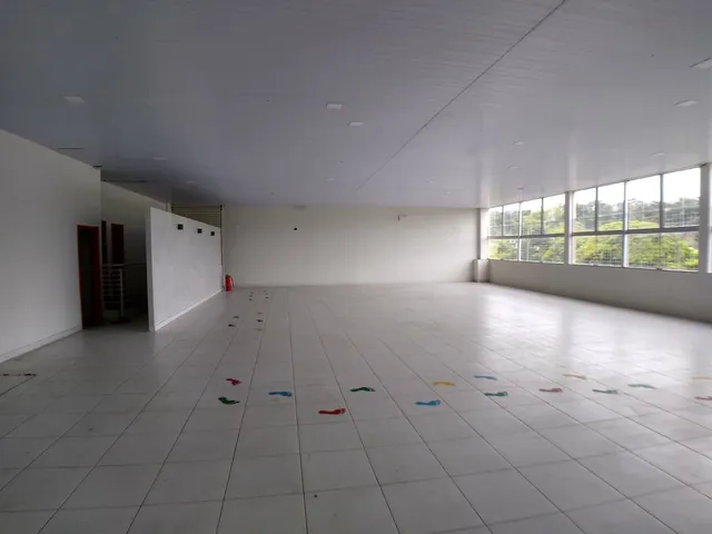 Galpão / Barracão com 360m², à venda, no bairro Caiçaras em Belo Horizonte