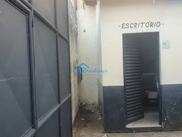Galpão / Barracão com 272m², para alugar, no bairro Jardim Califórnia em Indaiatuba