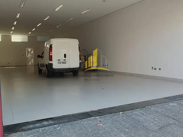Galpão / Barracão para alugar, no bairro Vila Matilde em São Paulo