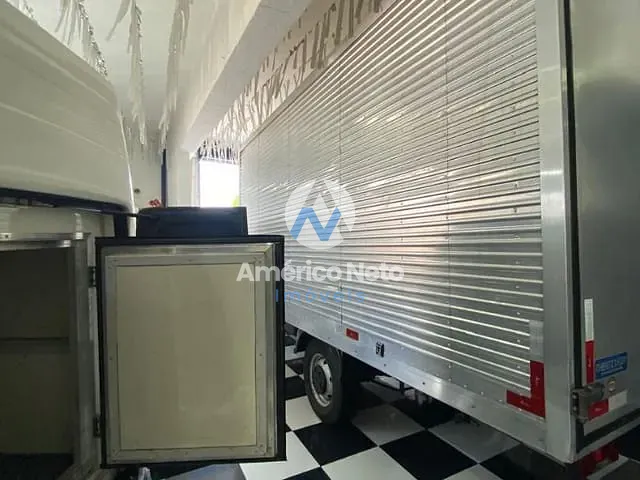 Galpão / Barracão com 350m², à venda ou para alugar, no bairro Vila Palmares em Santo André