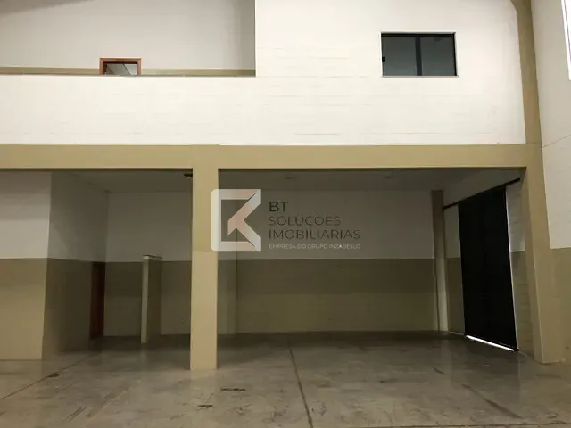 Galpão / Barracão com 887m², à venda, no bairro Comercial Vitória Martini em Indaiatuba