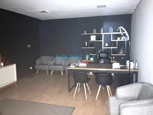 Galpão / Barracão com 514m², para alugar, no bairro Vila Romana em São Paulo