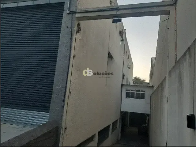 Galpão / Barracão com 1500m², para alugar, no bairro Parque Peruche em São Paulo