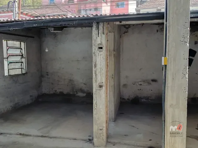 Galpão / Barracão para alugar, no bairro Centro em Petrópolis