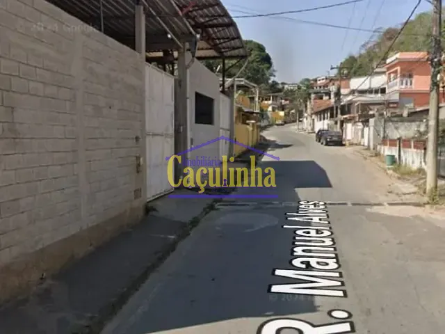 Galpão / Barracão com 330m², para alugar, no bairro Parque Santana em Barra do Piraí