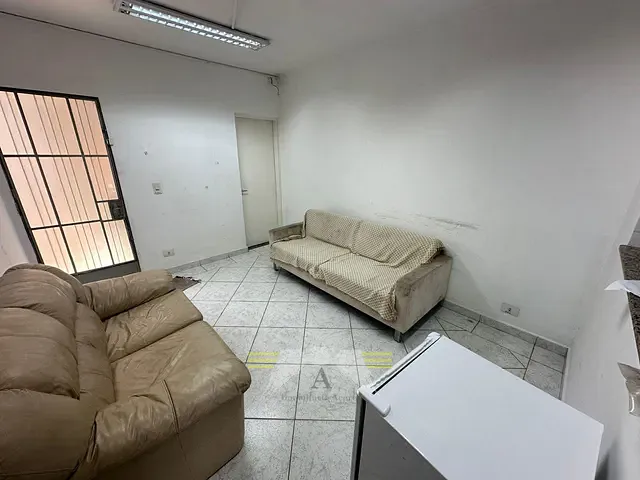 Galpão / Barracão com 190m², para alugar, no bairro Vila Marieta em São Paulo