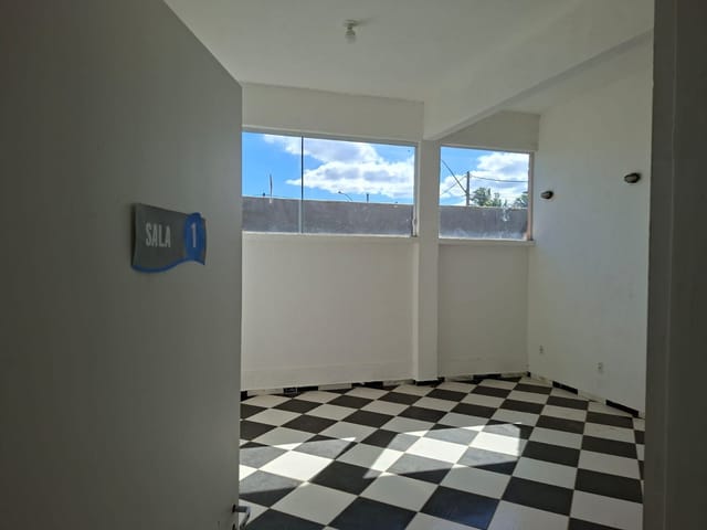 Galpão / Barracão para alugar, no bairro São José do Barreto em Macaé