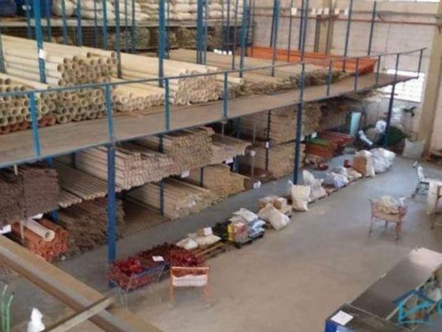 Galpão / Barracão com 2700m², à venda ou para alugar, no bairro Vila Bela em São Paulo