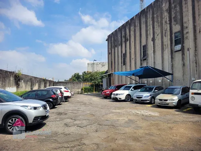 Galpão / Barracão com 3043m², à venda, no bairro Vila Camilópolis em Santo André